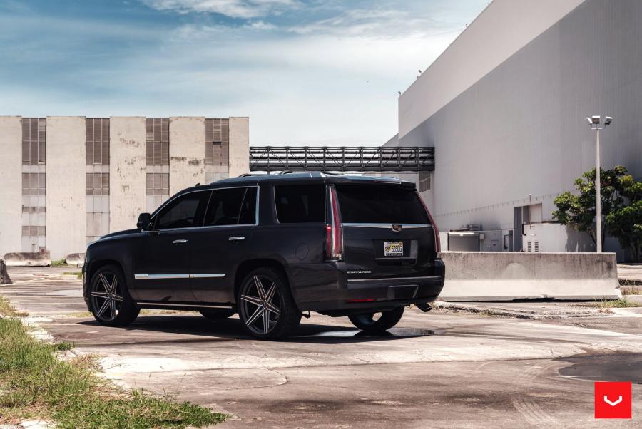  Cadillac Escalade on Vossen Wheels (HF6-2) 2019 года  (фото 4 из 11)